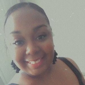 Meet your Posher, Joi